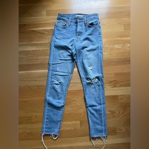 Levi’s Weggie Skinny Jeans Size: 26